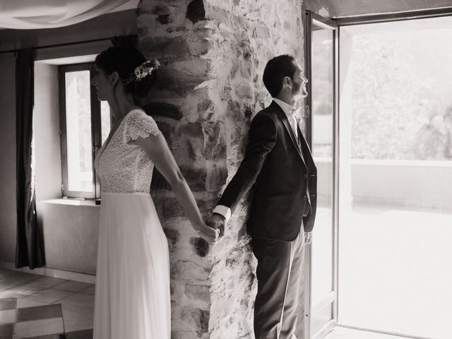 Le mariage de Julien et Elodie à Saint-Benoit, Alpes-de-Haute-Provence 9