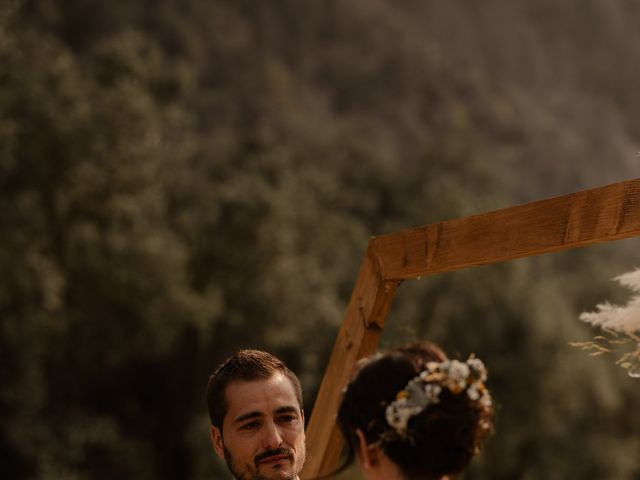 Le mariage de Julien et Elodie à Saint-Benoit, Alpes-de-Haute-Provence 21