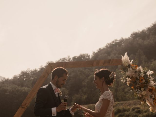 Le mariage de Julien et Elodie à Saint-Benoit, Alpes-de-Haute-Provence 26