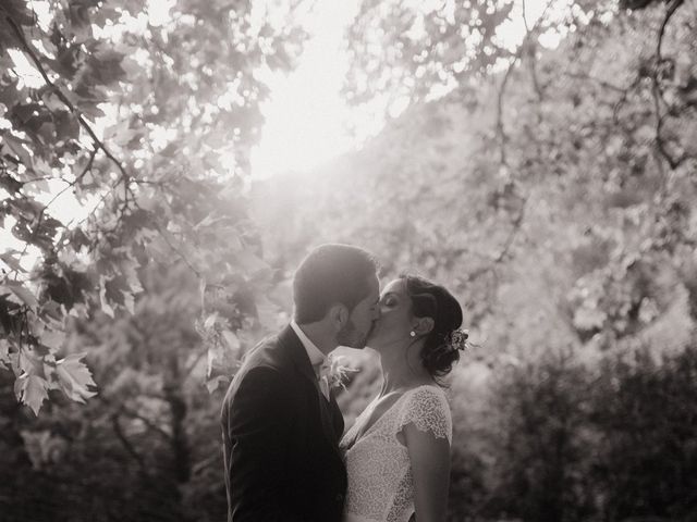 Le mariage de Julien et Elodie à Saint-Benoit, Alpes-de-Haute-Provence 31