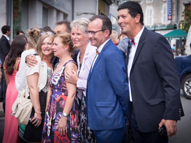 Le mariage de François et Isabelle à Mer, Loir-et-Cher 18