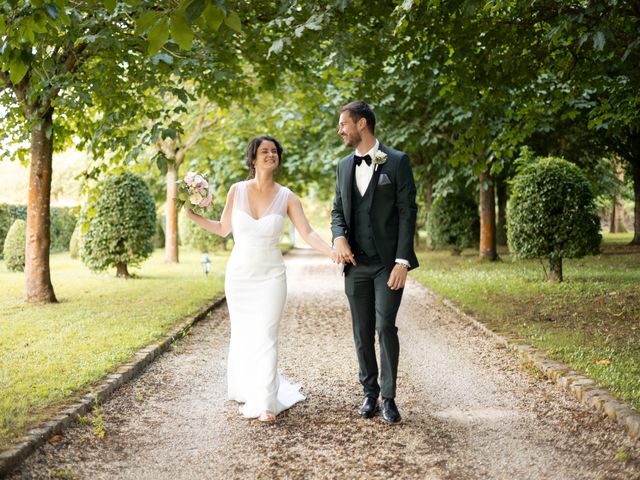 Le mariage de Nicolas et Inès à Sully , Calvados 34