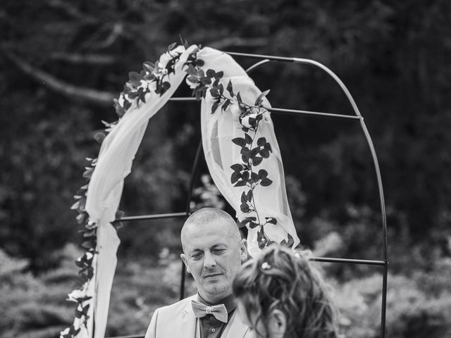 Le mariage de Julie et Cyril à Saint-Nazaire-en-Royans, Drôme 10