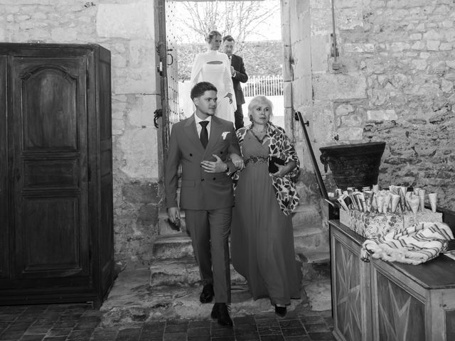 Le mariage de Louis et Eugénie à Poilly-sur-Tholon, Yonne 38