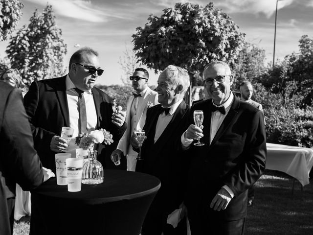 Le mariage de Benjamin et Claire à Tagnon, Ardennes 37