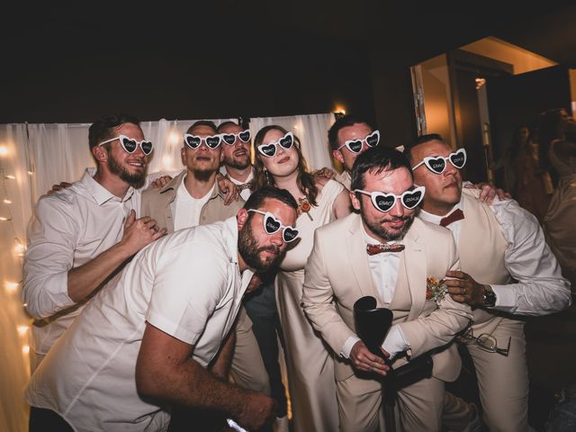 Le mariage de Benjamin et Claire à Tagnon, Ardennes 2
