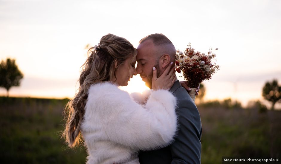 Le mariage de Benjamin et Claire à Tagnon, Ardennes
