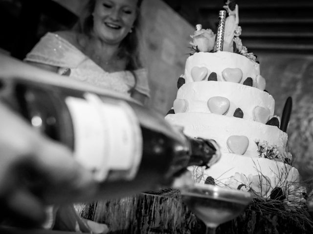 Le mariage de Samuel et Julie à Cars, Gironde 2