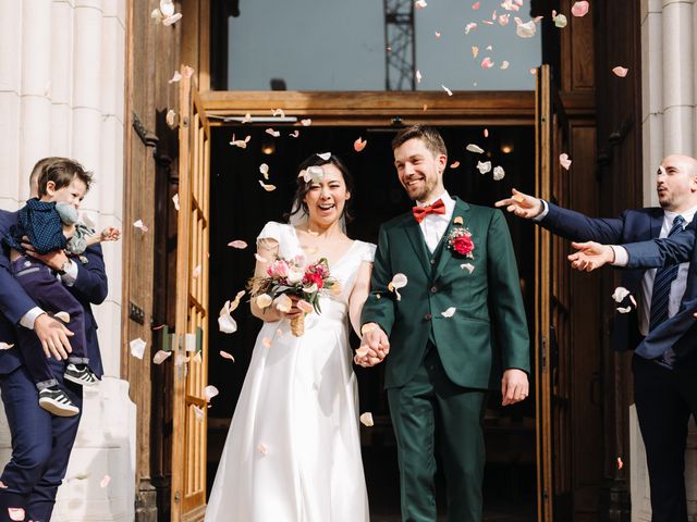 Le mariage de Edouard et Krista à Chambost-Allières, Rhône 15