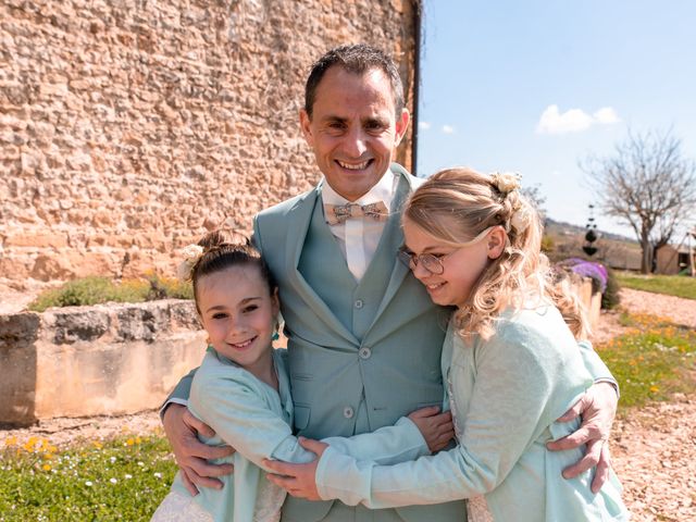 Le mariage de Jean-Sébastien et Claire à Saint-Laurent-d&apos;Oingt, Rhône 23