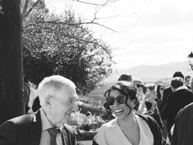 Le mariage de Jean-Sébastien et Claire à Saint-Laurent-d&apos;Oingt, Rhône 40