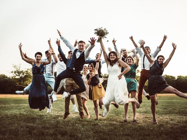 Le mariage de Loic et Marina à Limoges, Haute-Vienne 54