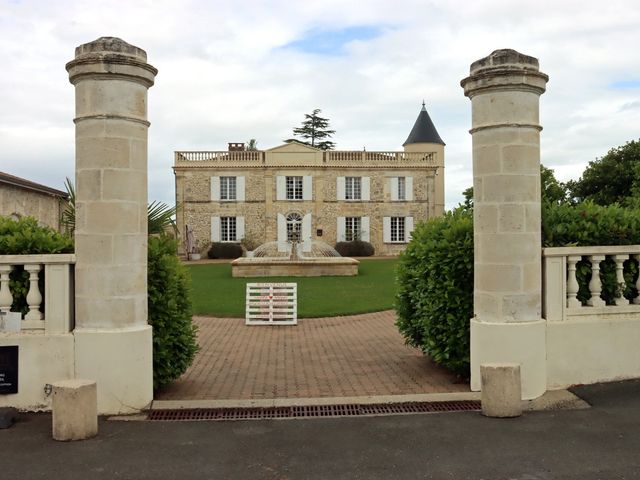 Le mariage de Virginie et Senouci à Artigues-près-Bordeaux, Gironde 38