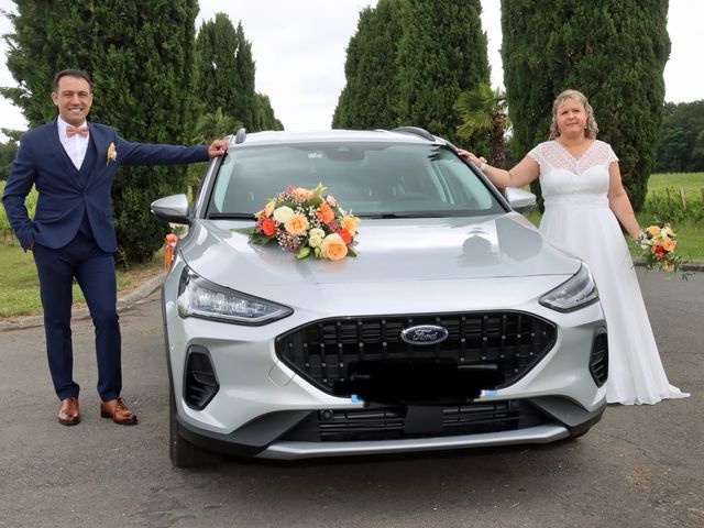 Le mariage de Virginie et Senouci à Artigues-près-Bordeaux, Gironde 39