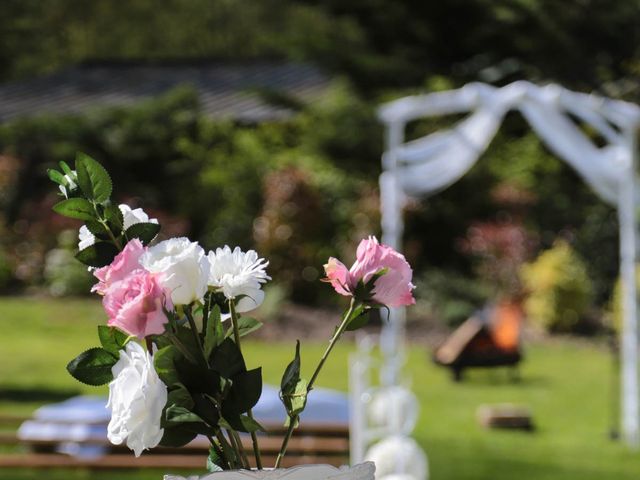 Le mariage de Marc et Gaelle à Bleury, Eure-et-Loir 8