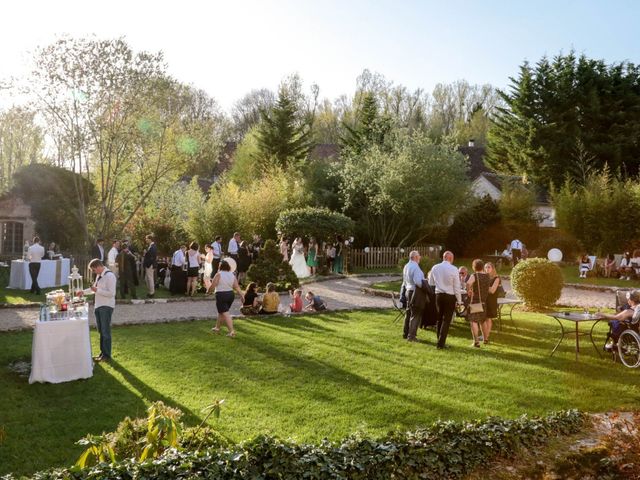 Le mariage de Marc et Gaelle à Bleury, Eure-et-Loir 33