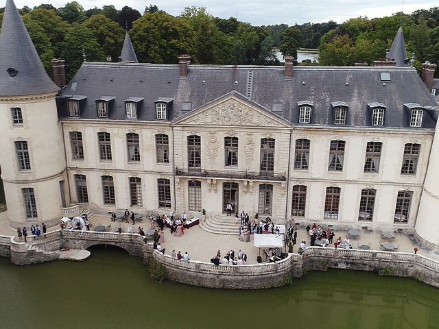 Le mariage de Pierre et Mélanie à Ermenonville, Oise 9