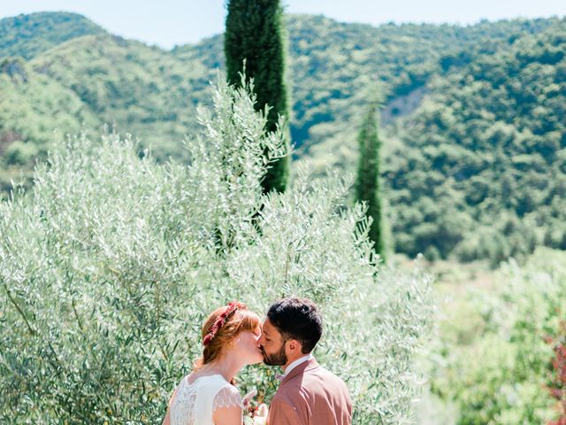 Le mariage de Antonin et Charline à Nyons, Drôme 33