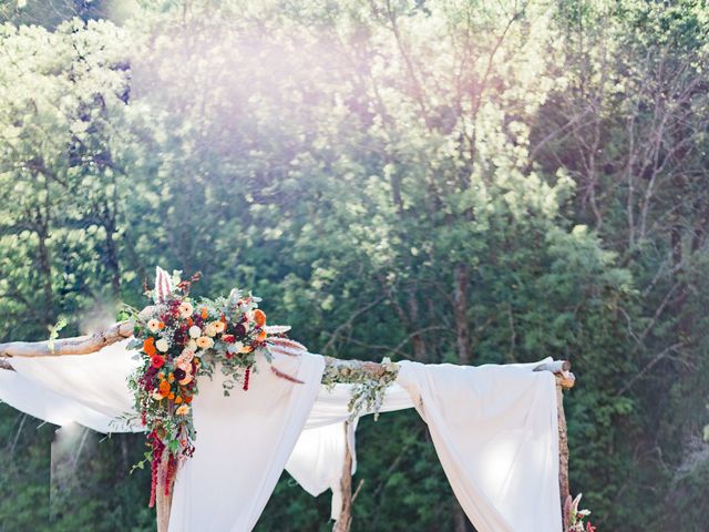 Le mariage de Antonin et Charline à Nyons, Drôme 52