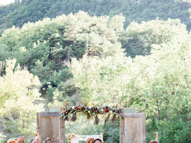 Le mariage de Antonin et Charline à Nyons, Drôme 54