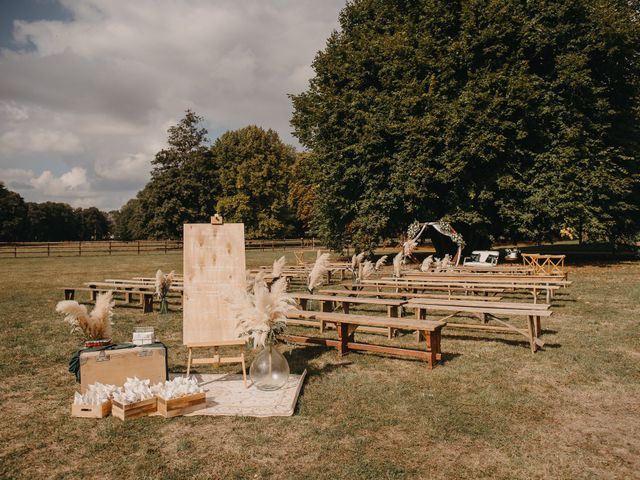 Le mariage de Adrien et Sophie  à Ranchicourt, Pas-de-Calais 1