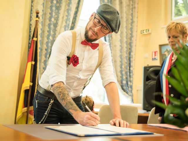 Le mariage de Maxime et Gaëlle à Chazelles-sur-Lyon, Loire 18