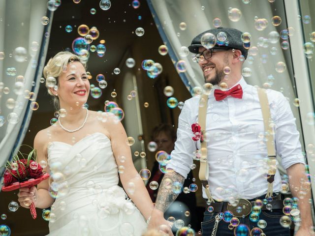 Le mariage de Maxime et Gaëlle à Chazelles-sur-Lyon, Loire 19