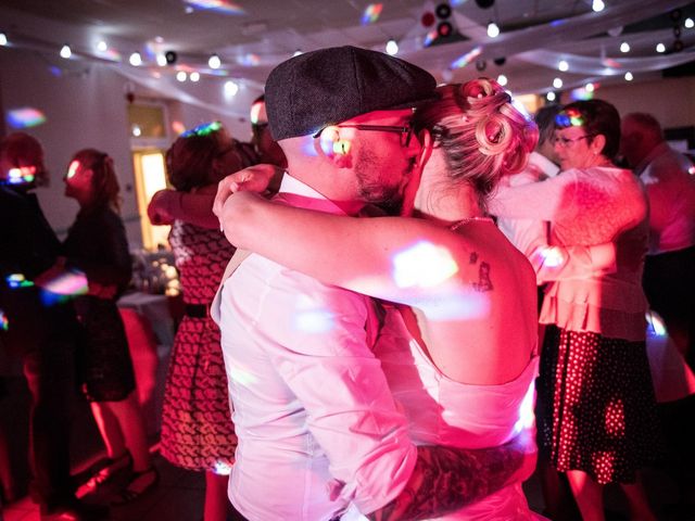 Le mariage de Maxime et Gaëlle à Chazelles-sur-Lyon, Loire 42