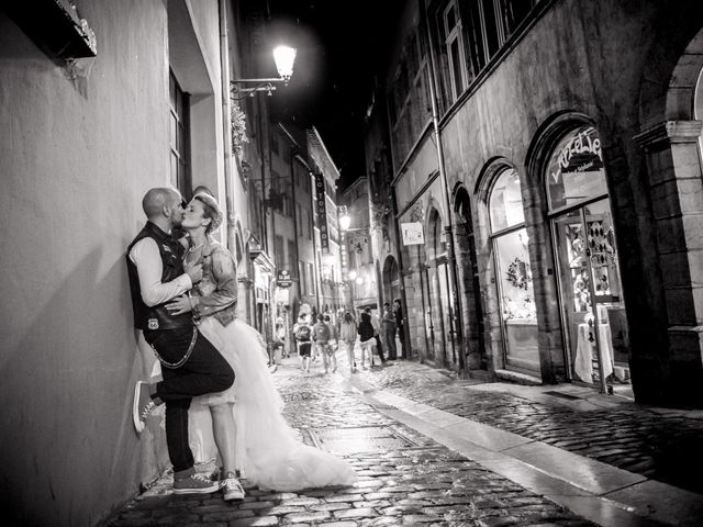 Le mariage de Maxime et Gaëlle à Chazelles-sur-Lyon, Loire 44