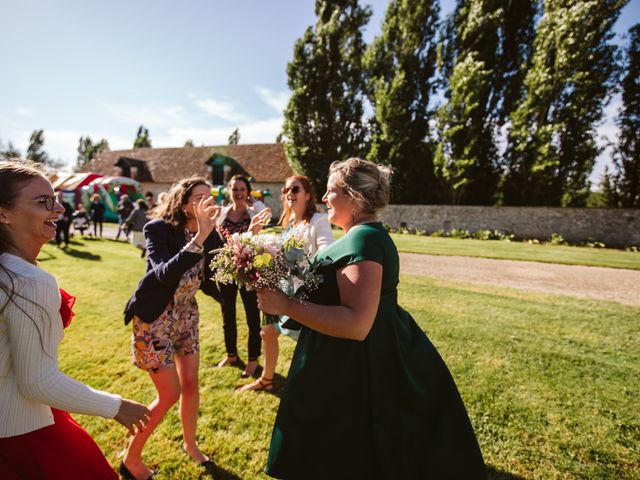 Le mariage de Antoine et Dorine à Saint-Hilaire-la-Gravelle, Loir-et-Cher 19