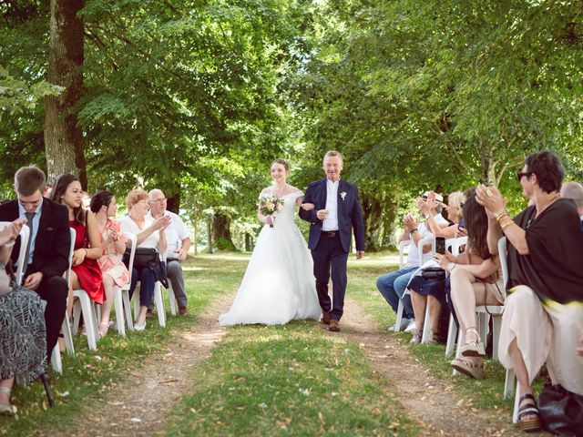 Le mariage de Clément et Noémie à La Chapelle-Montreuil, Vienne 15