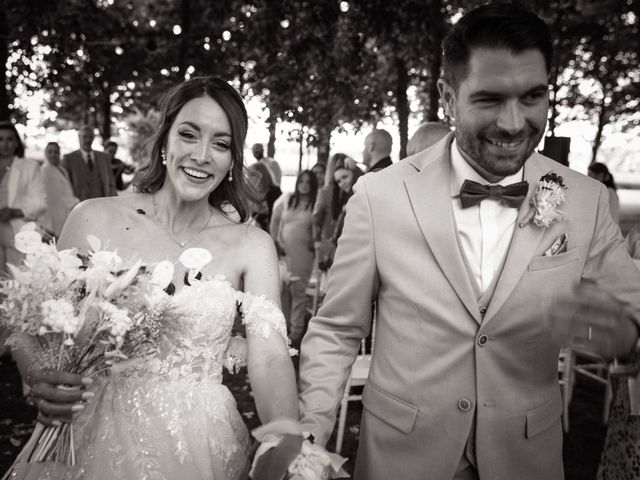 Le mariage de Jordan Gausson  et Marine à La Croix-du-Perche, Eure-et-Loir 2