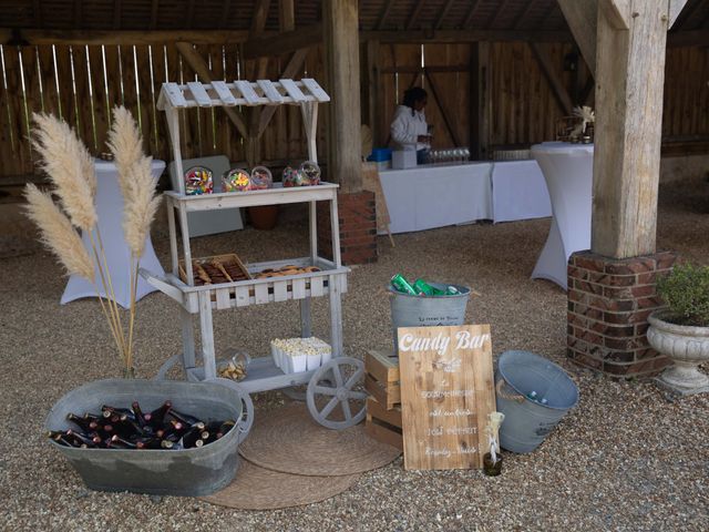 Le mariage de Jordan Gausson  et Marine à La Croix-du-Perche, Eure-et-Loir 15