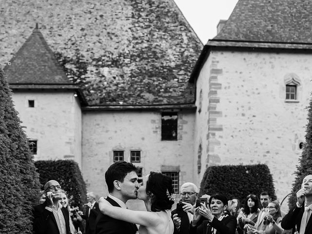 Le mariage de Hugo et Léa à Chareil-Cintrat, Allier 7