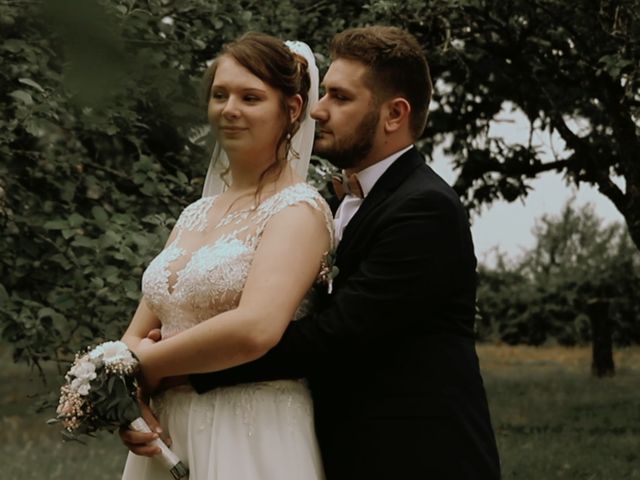 Le mariage de Antonin et Loriane à Sauzé-Vaussais, Deux-Sèvres 14