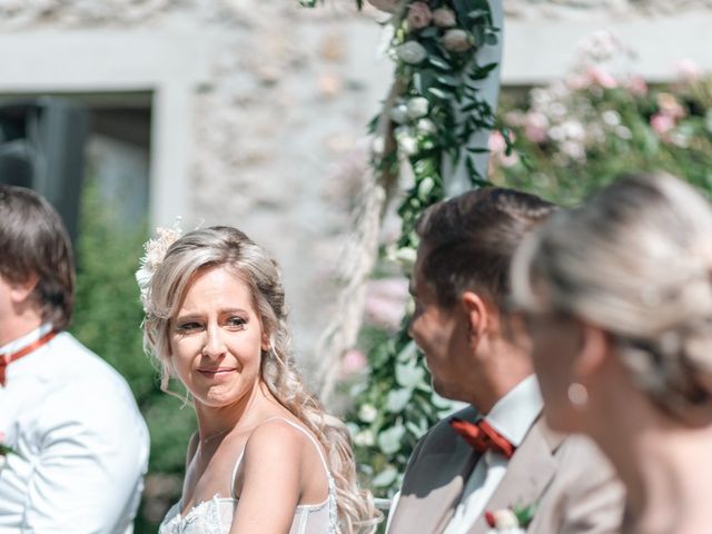 Le mariage de Valentin et Marine à Crisenoy, Seine-et-Marne 10