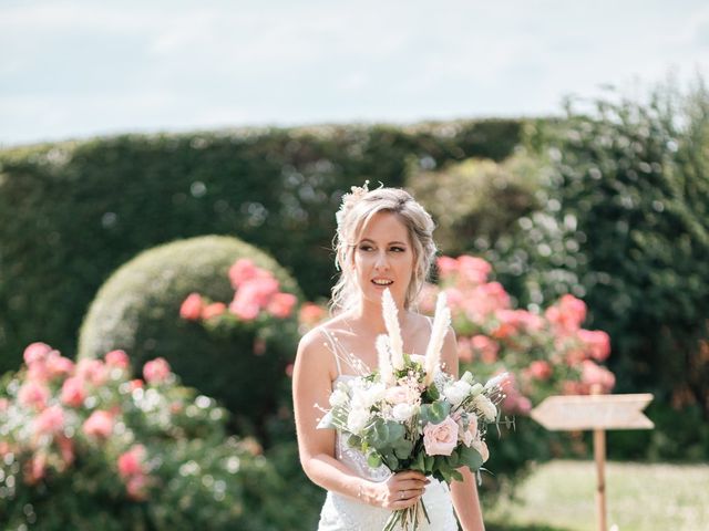 Le mariage de Valentin et Marine à Crisenoy, Seine-et-Marne 13