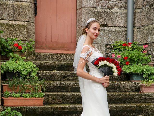 Le mariage de Maxime et Marie à Saint-Laurent-sur-Sèvre, Vendée 1