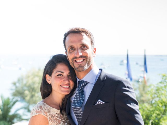 Le mariage de François et Hadia à Lège-Cap-Ferret, Gironde 3