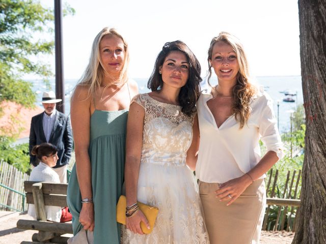 Le mariage de François et Hadia à Lège-Cap-Ferret, Gironde 5