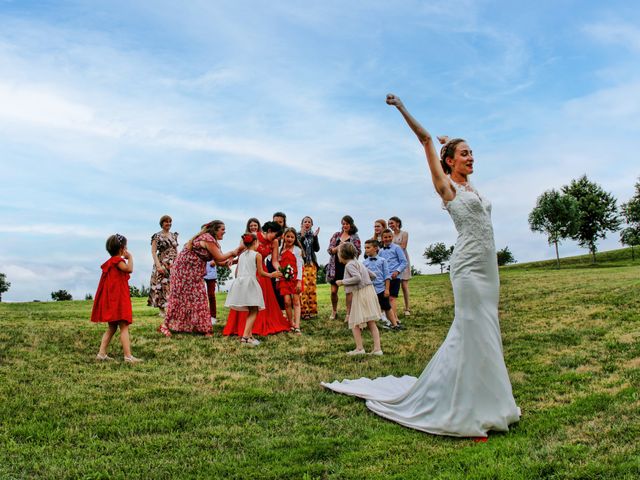 Le mariage de Maxime et Marie à Saint-Laurent-sur-Sèvre, Vendée 48