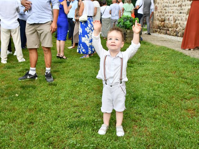 Le mariage de Etienne et Axelle à Monistrol-sur-Loire, Haute-Loire 44