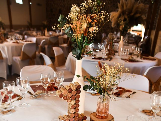 Le mariage de Etienne et Axelle à Monistrol-sur-Loire, Haute-Loire 49