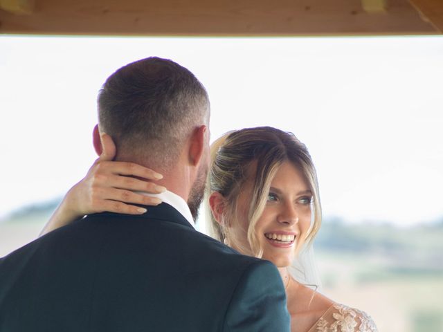 Le mariage de Louis et Agathe à Teyssode, Tarn 8