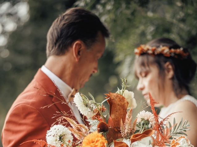 Le mariage de Sébastien et Mélanie à Brignac-la-Plaine, Corrèze 4