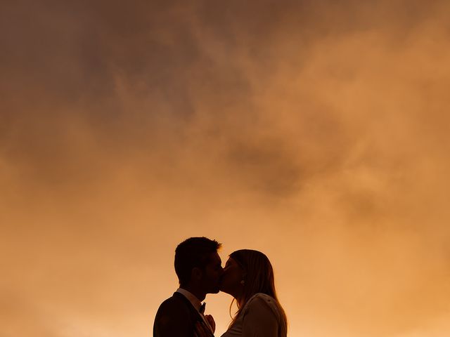 Le mariage de Adrien et Allison à Saint-Étienne-Cantalès, Cantal 14