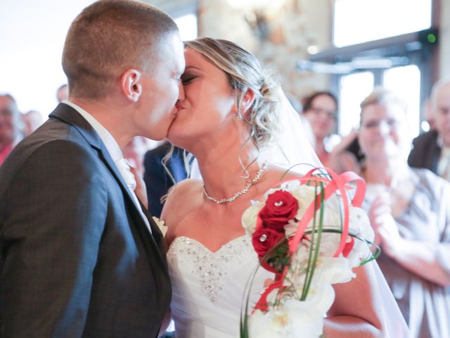 Le mariage de Vincent et Hélène à Saint-Germain-lès-Corbeil, Essonne 23