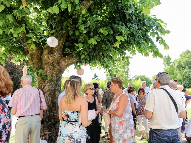 Le mariage de Chistopher et Alexa à Neuville-De-Poitou, Vienne 69