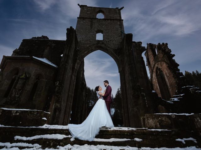 Le mariage de Thibaut et Alexia à Niderviller, Moselle 21