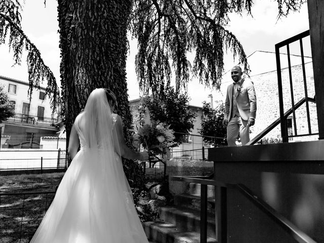 Le mariage de Stephane et Marine à Aydat, Puy-de-Dôme 3